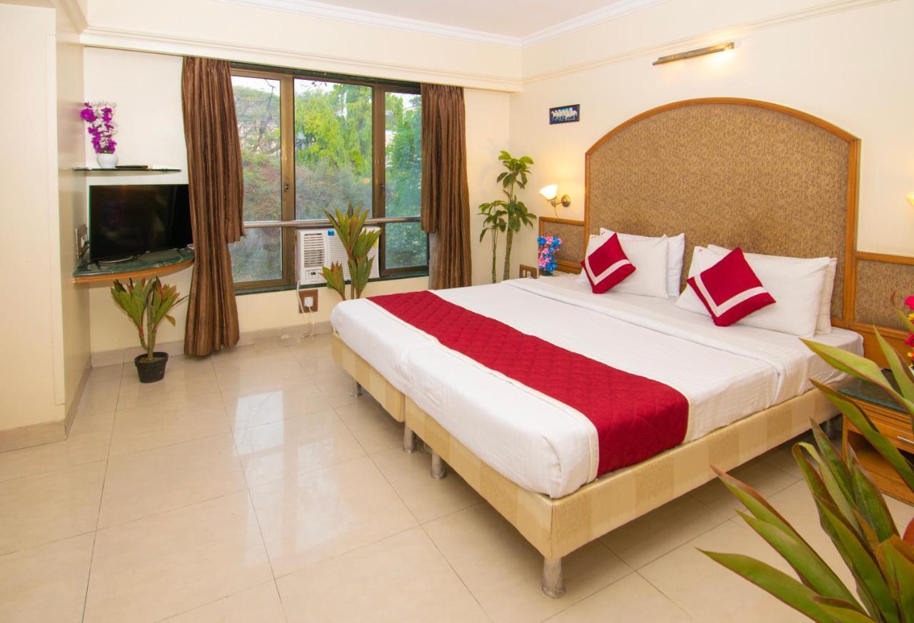 Octave Bund Garden Hotel Pune Exterior photo