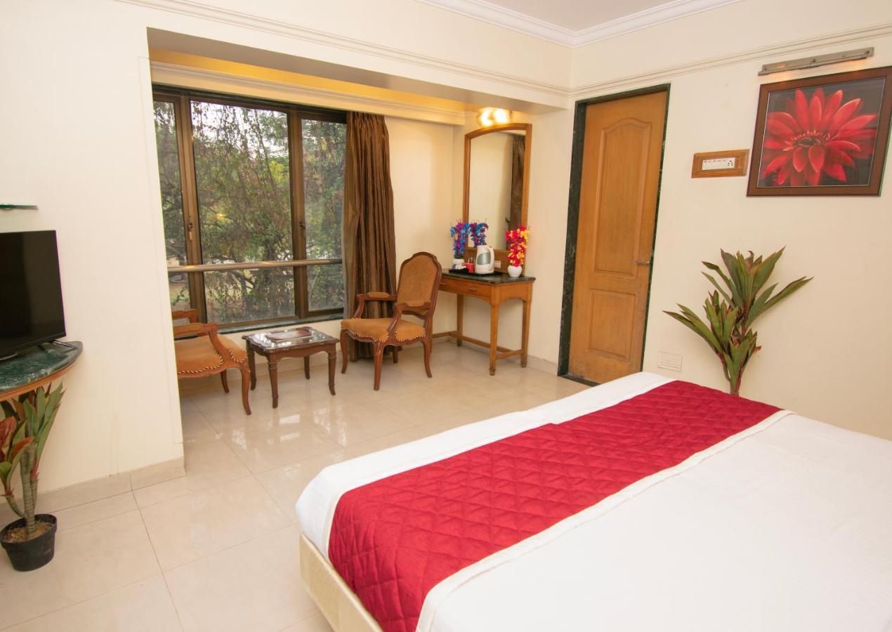 Octave Bund Garden Hotel Pune Exterior photo