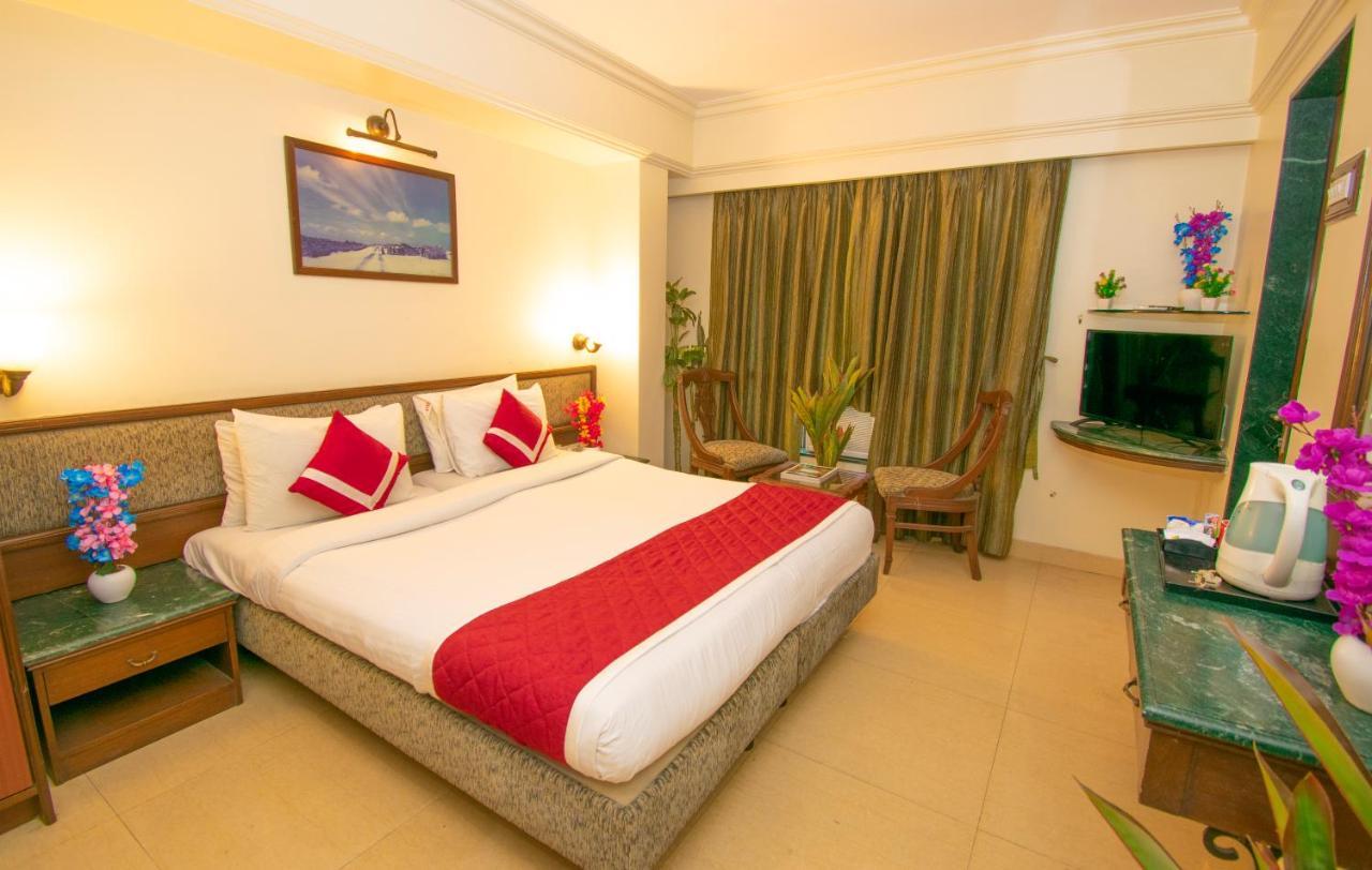 Octave Bund Garden Hotel Pune Exterior photo