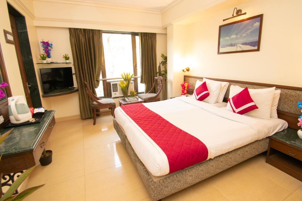 Octave Bund Garden Hotel Pune Exterior photo