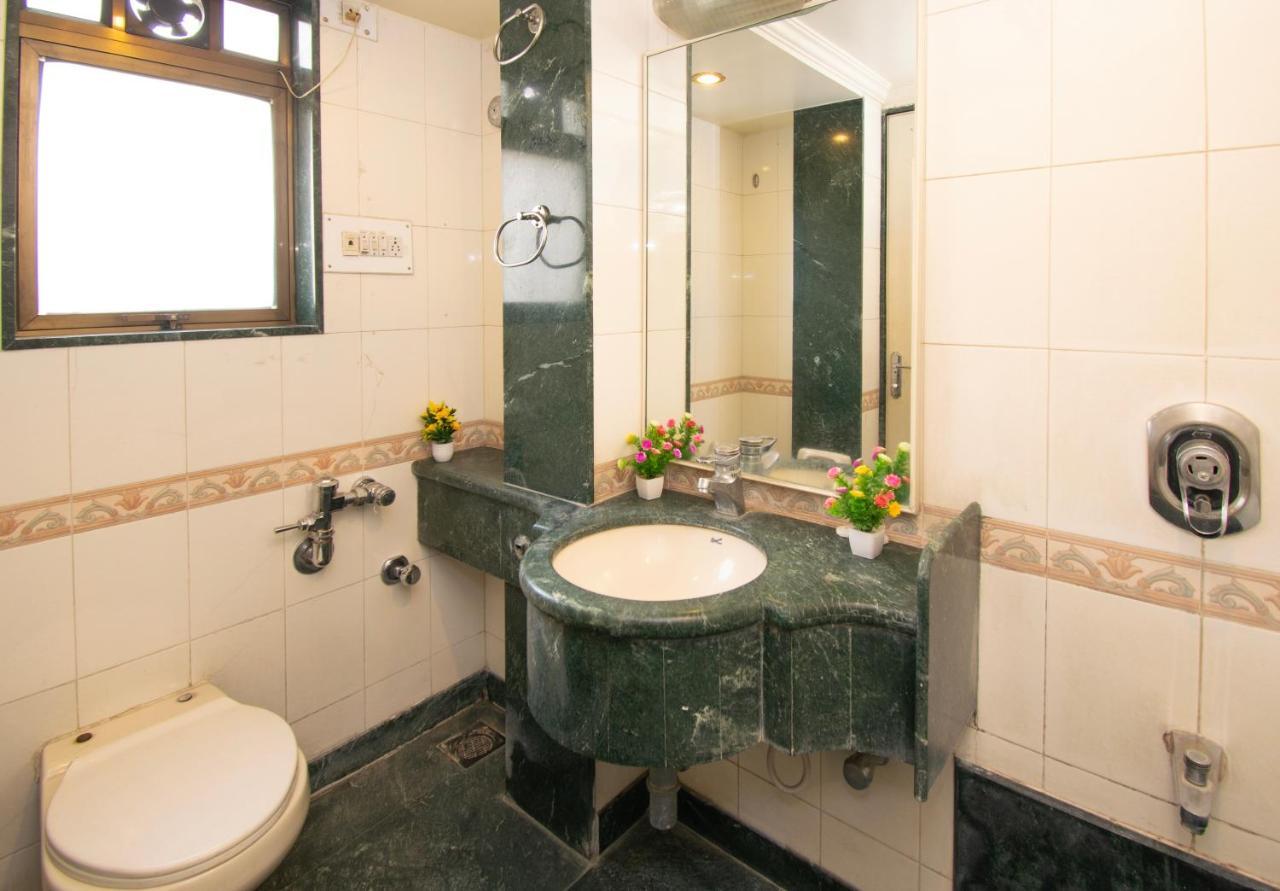Octave Bund Garden Hotel Pune Exterior photo